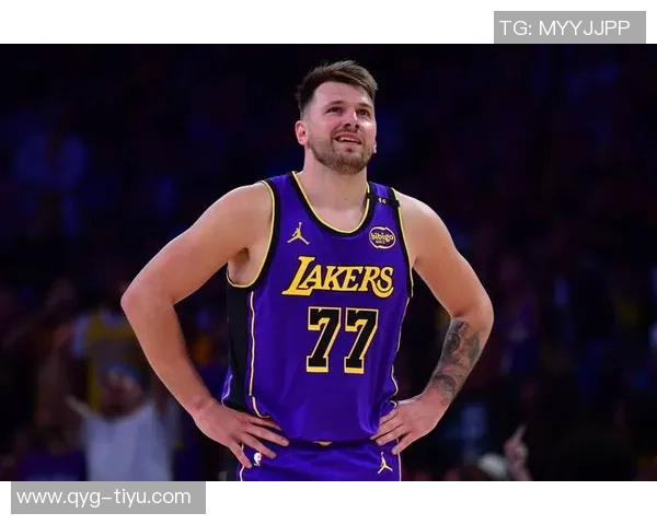 杨毅点评东契奇加盟湖人对詹姆斯地位的影响与老将发言权问题